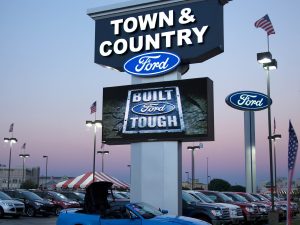 Oakland LED Signs custom lighted led pole pylon sign 300x225